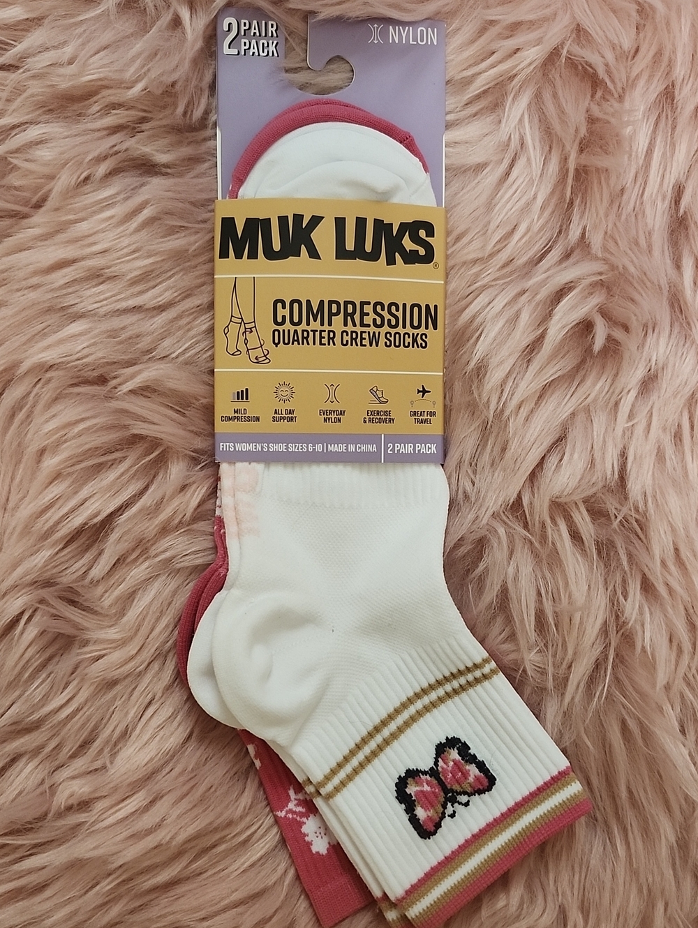 Brand New MUK LUKS 2PACK WOMEN'S COMPRESSION QUARTER CREW SOCKS